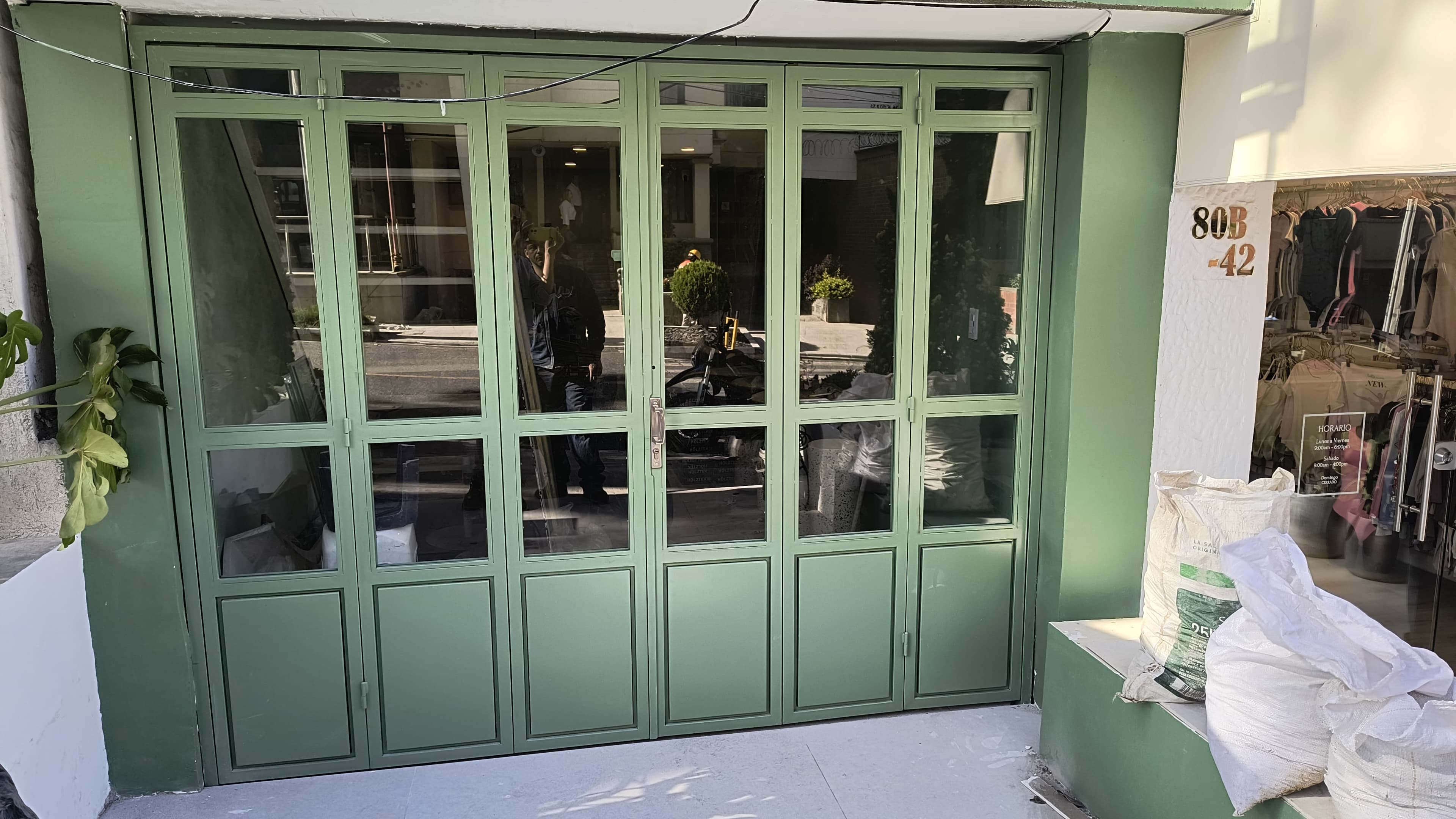 Adecuación de locales comerciales - Estructuras metálicas para restaurantes y bares